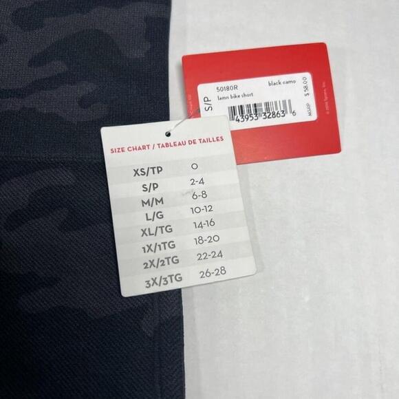 SPANX Look At Me Now Bike Shorts Black Camo Size Small Highrise NEW - Picture 7 of 10